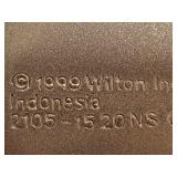 Cake Pans - Holiday Gingerbread Man 