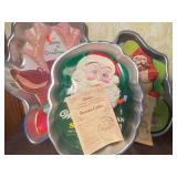 Cake Pans - Holiday Reindeer 