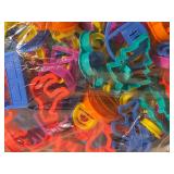 Farberware 100 Piece Cookie Cutter Set, New, Bag inside is Sealed