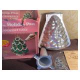Wilton Holiday Pan, 3-D Tree w/ Instruction Book