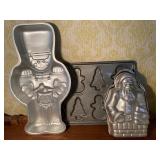 Cookie and Cake Pans - Soldier 