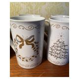 Holiday Coffee Mugs (8), 4 Different Patterns, Like New