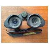 Bushnell Binoculars, Dusty but in Working Condition