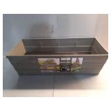 33 in. L x 13.25 in. W x 29 in. H Driftwood Gray Resin Elevated Garden Bed (Small crack) - Retail: $55