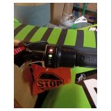 Razor 24V Dirt Quad SX McGrath Powered Ride-On - Green: Steel Frame, 8 MPH, 120 lb Capacity - Retail: $550