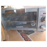 BLACK+DECKER 4 Slice Toaster Oven - Silver - TO1700SG