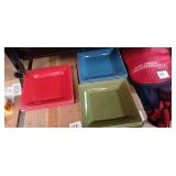 Multi-Color Set of Plates