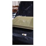 Multi-Color Set of Plates