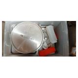 Commercial Kitchen Storage Set - Food Pans and Squeeze Bottle