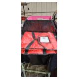 Rubbermaid Pizza Delivery Bag 9F36