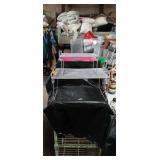 Metal Mesh Display Shelving Unit