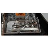 Professional Kitchen Knife Set with Flatware