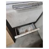 Vintage GE Electric Stove  - project for restore - function unknown -23 5/8 W x 26.5D (including handle) 44 1/4 H at back, 36.5 H on cooktop