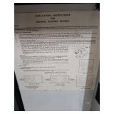 Vintage General Electric White Electric Range - function unknown, no power cord. 30" W x 26" D (including handle) x 44" H