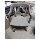 Vintage Traditional Wooden Banker