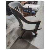 Vintage Traditional Wooden Banker