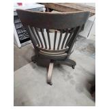 Vintage Traditional Wooden Banker