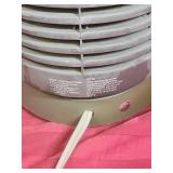 Holmes AccuTemp Plus Digital Space Heater HCH8822 - blows hot air well, has tip shut off, but the up/down thermostat buttons do not work to change heat setting