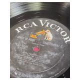 Vintage Country & Western Vinyl Record Collection - 19 records, no sleeves - including Barbara Mandrell, The Oak Ridge Quartet, Mel Tillis and more