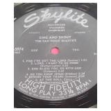 Vintage Country & Western Vinyl Record Collection - 19 records, no sleeves - including Barbara Mandrell, The Oak Ridge Quartet, Mel Tillis and more