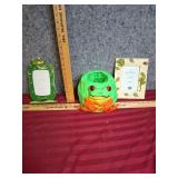 Frog-Themed Photo Frames and Easter basket. Frame size in photos.