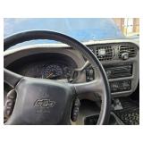 2000 CHEVROLET BLAZER LS 4-DOOR 4WD