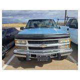 1995 CHEVROLET C/K 2500 EXT. CAB 6.5-FT. BED 4WD