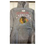 2015 Chicago Blackhawks Stanley Cup Champions Sweatshirt, Size Small, 6 count