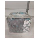 Modern Queen 6-Piece Geometric Comforter Set