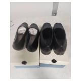 (2) Black Leather Loafers Size 7.5