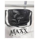MAXX New York Black Leather Shoulder Bag