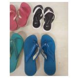 Nike flip flops size 8 and 9