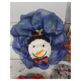 Holiday Mesh Wreath Collection