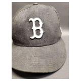 THREE New Era 59FIFTY fitted baseball caps, which are the official on-field caps for Major League Baseball teams. The caps represent different professional baseball teams.