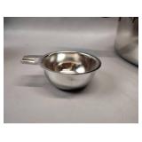 BRAND NEW SALAD MASTER STAINLESS STEEL EGG POACHER PAN, REATILS FOR BIG $$$