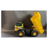 Tonka 952 Dump Truck
