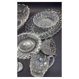 10 DRAWER ORGANIZER CART, FEATURES MULTI COLORED DRAWERS AND ROLLING WHEELS