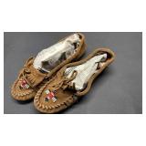 Minnetonka Ladies Size 7? Beaded Suede Moccasins