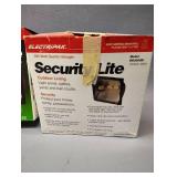 SET OF 2 NIP SECURITY LITES 300 WATT COMES IN BRONZE