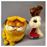 VINTAGE GARFIELD AND ODDIE STUFFED TOYS