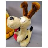 VINTAGE GARFIELD AND ODDIE STUFFED TOYS