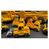 NEW!! MAKES CONSTRUCTION SOUNDS!