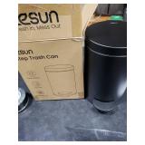 Cesun 1.2 Gallons Small Black Trash Can, Bathroom Garbage Can with Lid and Foot Pedal, Mini Round Wastebasket for Bathroom, Bedroom, Office, 4.5 Liters / 1.2 Gallons, Matte Black