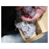 Minetom Crystal Globe String Lights Battery Operated - 17 ft 30 LED Globe Fairy Lights with Remote and 8 Modes, Waterproof for Bedroom Tent Loft Camping Porch Patio Party Wedding Decor, White