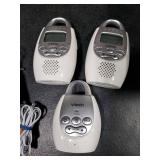 VTech DM221-2 Audio Baby Monitor with up to 1,000 ft of Range, Vibrating Sound-Alert, Talk Back Intercom, Night Light Loop & Two Parent Units, White