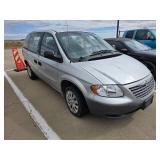 2001 CHRYSLER VOYAGER BASE