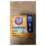 Arm & Hammer Fresh Effects Odor Neutralizing Baking Soda Pouches, Unscented Deodorizer for Long Lasting Freshness in Shoes, Gym Bags, & Small Spaces, 5 count
