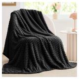 BEDELITE Fleece Blanket Throw XL for Bed Couch, 3D Jacquard Decorative Black Throw, Soft and Cozy Warm Plush Fuzzy Blanket All Seasons Suitable, 50x70Inches