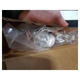 Pawfly Aquarium Acrylic CO2 Diffuser, Fish Tank Atomizer with Improved Ceramic Disc, Aquarium CO2 Diffuser with Built-in Check Valve and Suction Cups for Aquarium Plants