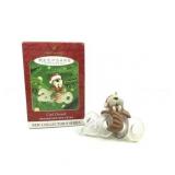 Hallmark Keepsake Ornament - Cool Decade 1st Walrus 2000 (QX6764)